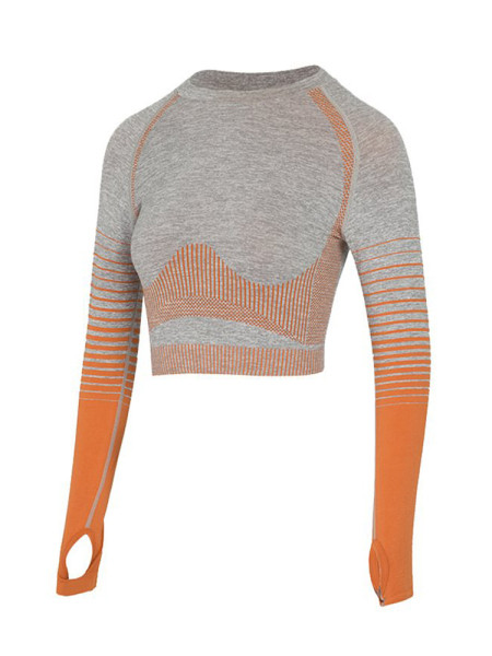 Īsa sieviešu sporta blūze ar ovālu kakla izgriezumu un garām piedurknēm