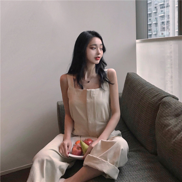 Plats sieviešu kombinezons ar platām lencēm