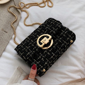 Moderna sieviešu soma ar metāla aizdari un metāla ķēdīti