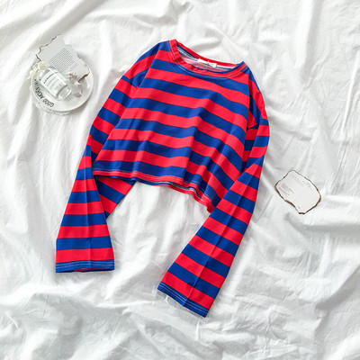 Bluză casual de damă în dungi, cu decolteu oval