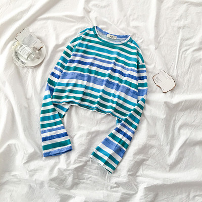 Bluză casual de damă în dungi, cu decolteu oval