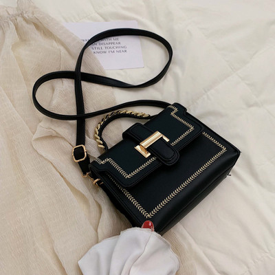 Geanta de dama moderna cu catarama si doua manere