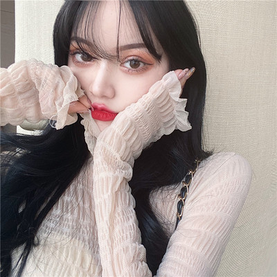 Плисирана дамска блуза с висока яка