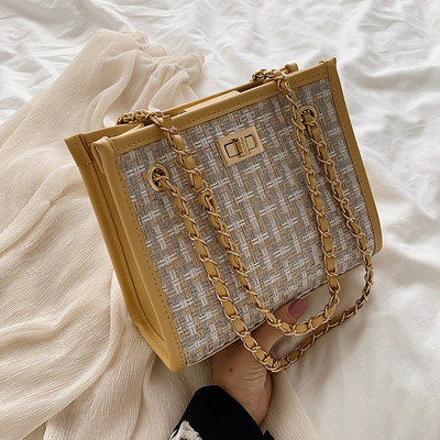 Ikdienas sieviešu soma ar metāla aizdari un rokturi