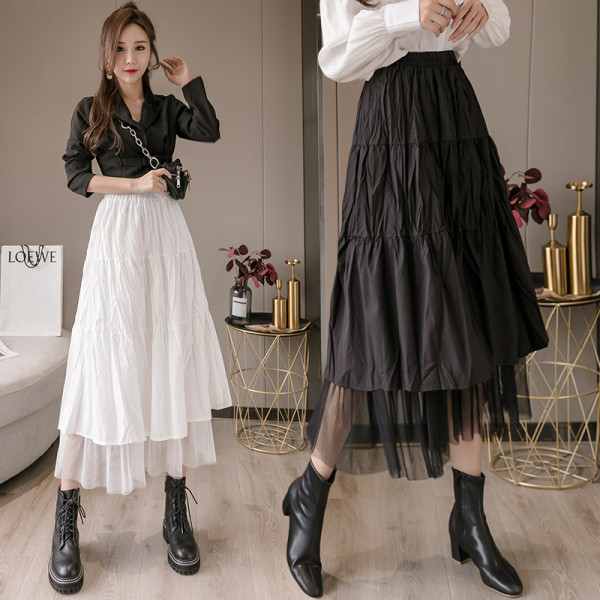 Mūsdienīgi sieviešu piegriezuma svārki ar tillu – augsta jostasvieta