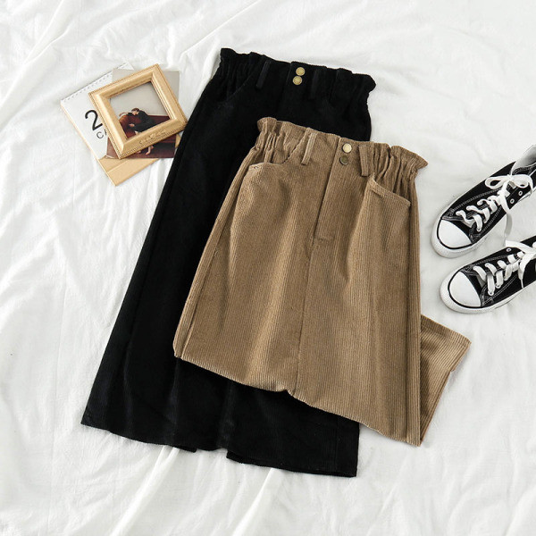 Laisvalaikio moteriškas ilgas sijonas iš velveto