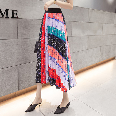 Jauna modeļa kroku sieviešu svārki ar augstu vidukli