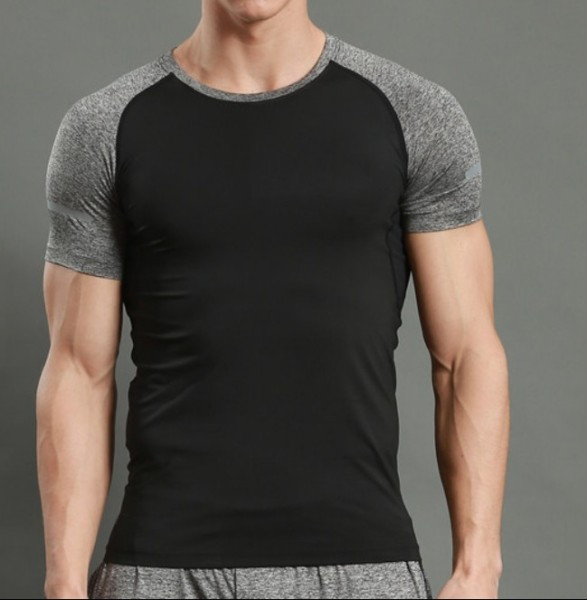 Vīriešu ikdienas blūze ar īsām piedurknēm un ovālu kakla izgriezumu