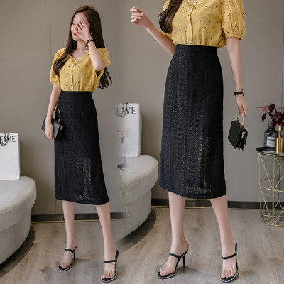 Čipkasta ženska suknja visokog struka - ravni model