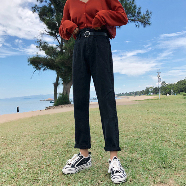 Moteriški laisvalaikio džinsai tiesūs modeliai aukštu juosmeniu ir dydžiais iki 5XL