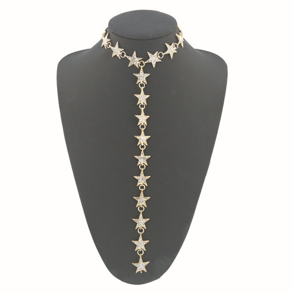 Moodne naiste kaelakee tähtedega