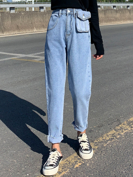 Dabartiniai lengvi moteriški džinsai su didele kišene ir dydžiais iki 5XL