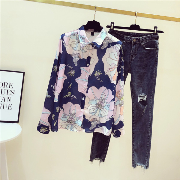 Moderns sieviešu ziedu krekls ar klasisku apkakli