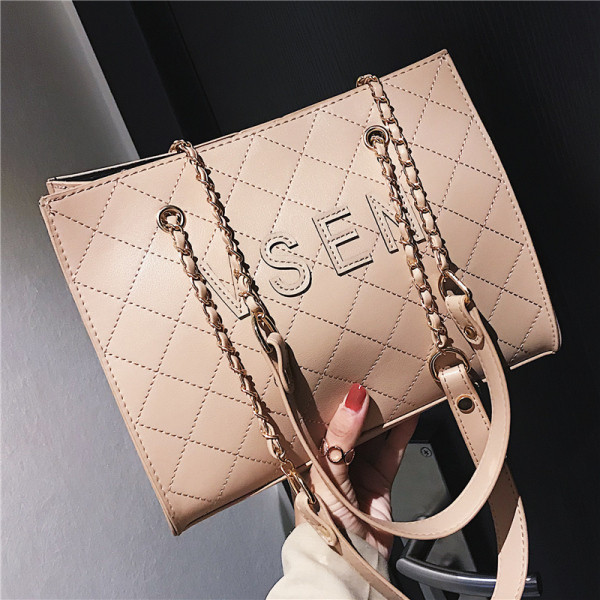 Moderna sieviešu ādas soma ar uzrakstu