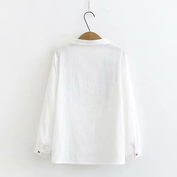 Ikdienas sieviešu blūzes plats modelis ar izšuvumiem un garām piedurknēm