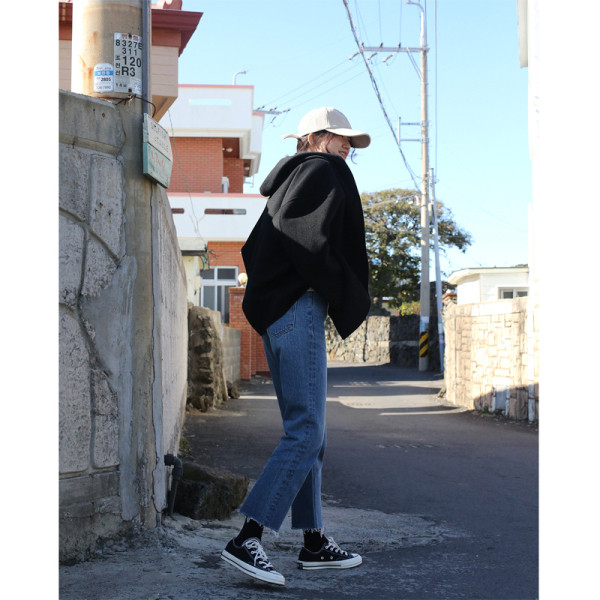 Vienkārši sieviešu taisni džinsi ar augstu vidukli un izmēriem līdz 5XL