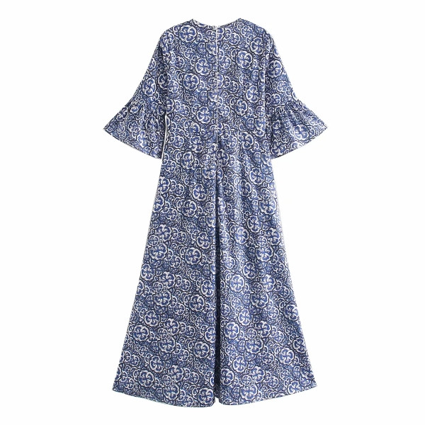 Izgriezta modeļa ikdienas sieviešu kleita ar 3/4 lotosa piedurknēm