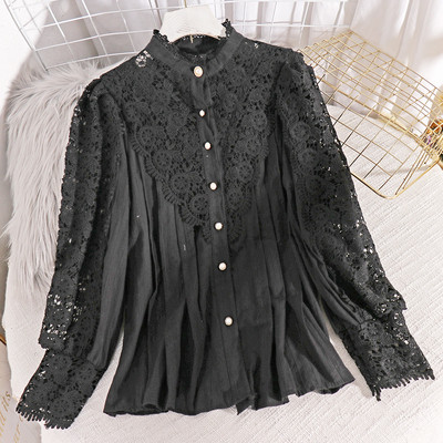 Cămașă elegantă de damă cu decolteu oval, mâneci lungi și dantelă