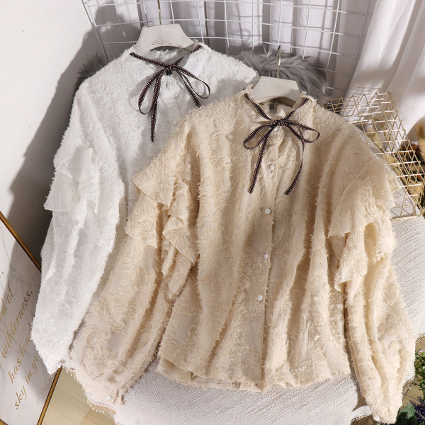 Стилна шифонена дамска риза с копчета и панделка