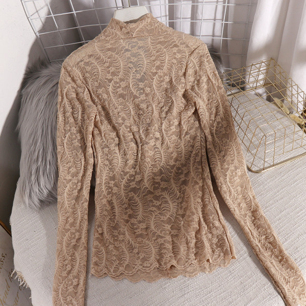 Permatoma moteriška palaidinė ilgomis rankovėmis ir V formos iškirpte