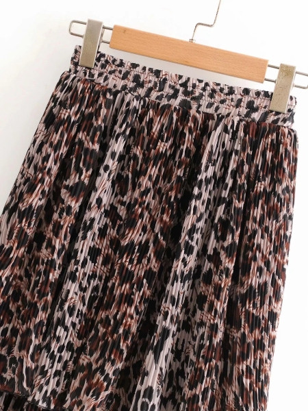 Izgriezta modeļa sieviešu svārki ar augstu vidukli un dzīvnieku rakstu