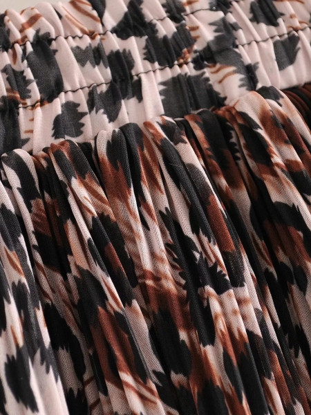 Izgriezta modeļa sieviešu svārki ar augstu vidukli un dzīvnieku rakstu