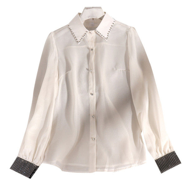 Moderna ženska košulja s klasičnom kragnom, dugim rukavima i kamenčićima