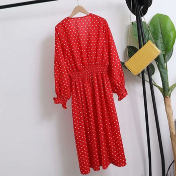 Lezser női pöttyös ruha hosszú ujjal és mély nyakkivágással