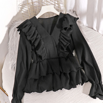 Stilinga moteriška iškirpta palaidinė ilgomis rankovėmis ir V formos iškirpte