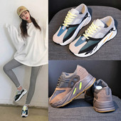 Stilīgas sieviešu kedas ar augstām krāsainām zolēm