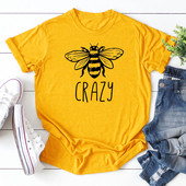 Sieviešu t-krekls ar aplikāciju un īsām piedurknēm