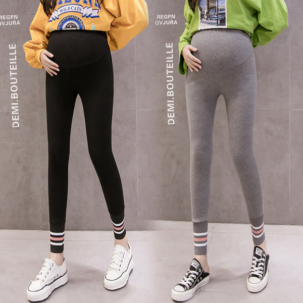 Kõrge vöökohaga sportlikud retuusid rasedatele