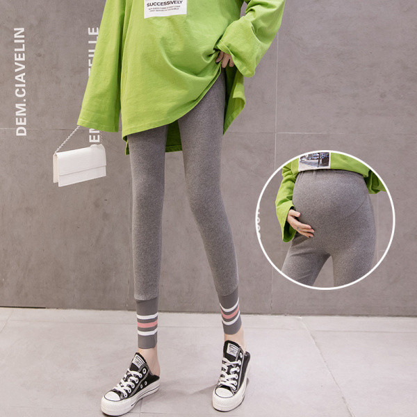 Kõrge vöökohaga sportlikud retuusid rasedatele