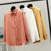 Modern női ing hosszú ujjal és klasszikus gallérral