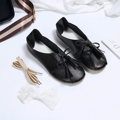 Jauns ikdienas eko-ādas mokasīnu modelis ar mežģīnēm