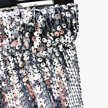 Naujo modelio moteriškas trumpas sijonas su blizgučiais