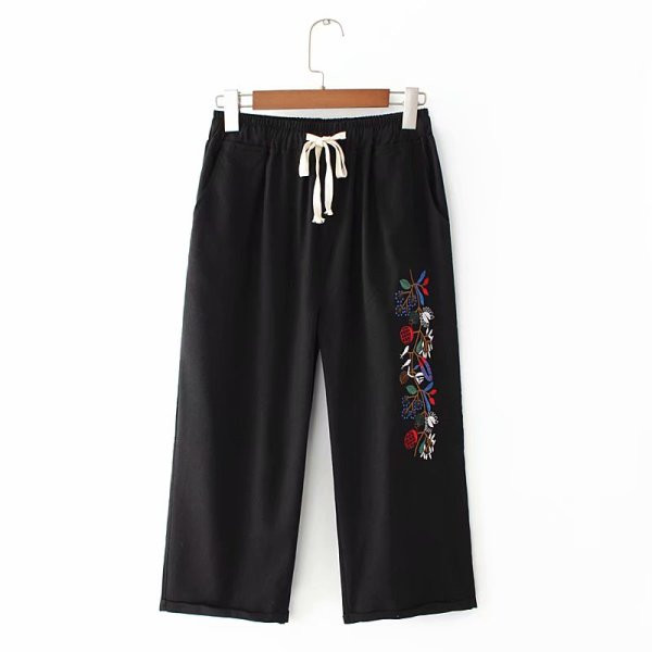 Alkalmi női nadrág magas derékkal és hímzéssel