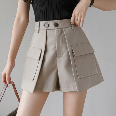Női alkalmi, magas derekú rövidnadrág és zsebes