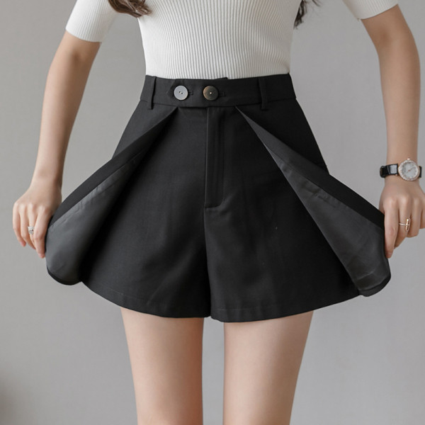 Női alkalmi, magas derekú rövidnadrág és zsebes