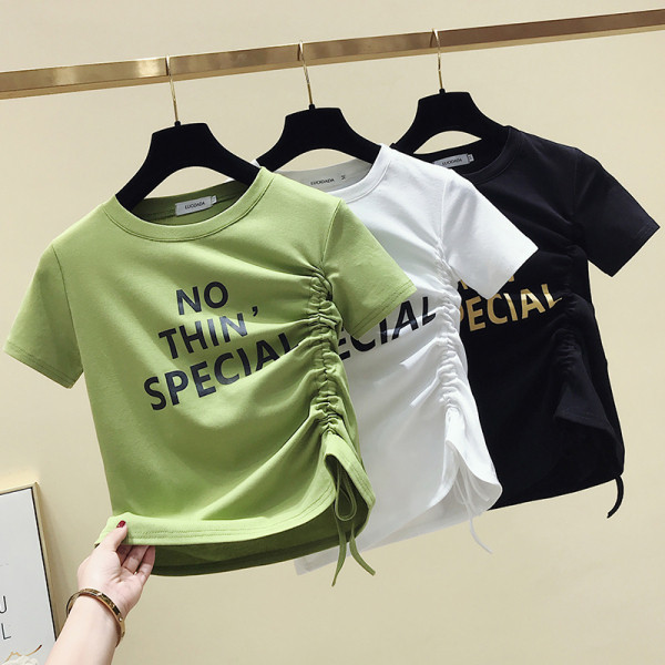 Ikdienas sieviešu t-krekls ar saitēm un uzrakstu