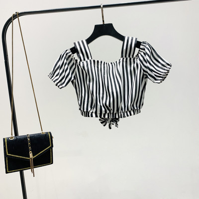 Új modell rövid női csíkos blúz csupasz váll