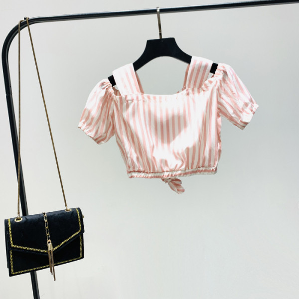 Új modell rövid női csíkos blúz csupasz váll