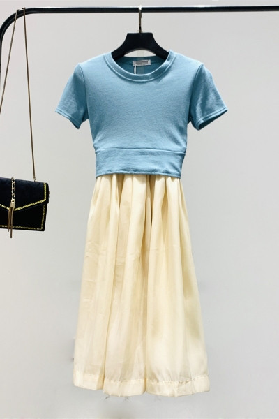 Új modell kétrészes szoknya + blúz női szett