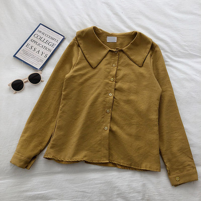 Retro stílusú női ing gombokkal és hosszú ujjal