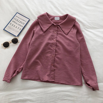 Retro stílusú női ing gombokkal és hosszú ujjal