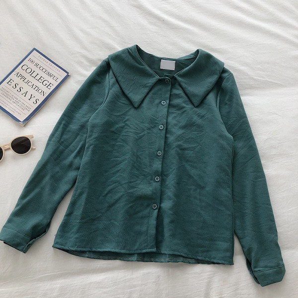 Retro stílusú női ing gombokkal és hosszú ujjal