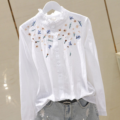 Moteriški laisvalaikio marškiniai su apvalia iškirpte ir siuvinėjimais