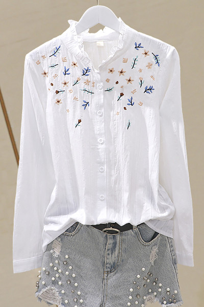 Moteriški laisvalaikio marškiniai su apvalia iškirpte ir siuvinėjimais