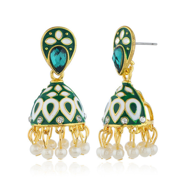 Karājoši auskari ar pērlēm un akmeņiem