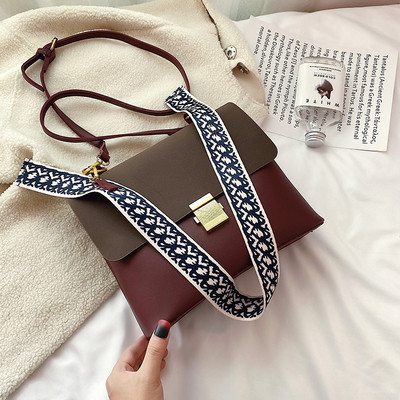 Moderna sieviešu soma no eko ādas ar metāla aizdari